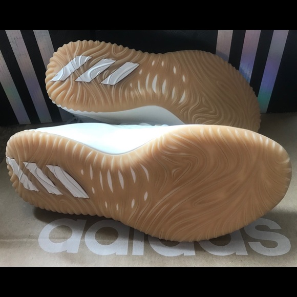 SOLD Authentic Dame 4 Legacy Shoes open box. New - Picture 7 of 8